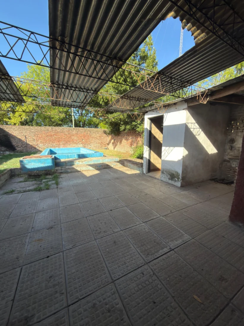 CASA EN VENTA CON DOS DEPARTAMENTOS  EN PLANTA ALTA - Imagen 3