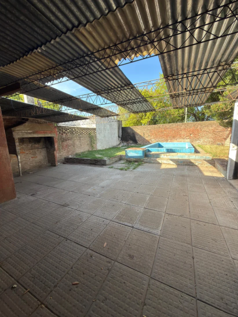 CASA EN VENTA CON DOS DEPARTAMENTOS  EN PLANTA ALTA - Imagen 4