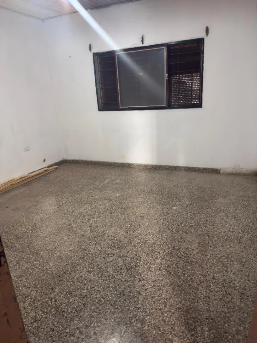 CASA EN VENTA CON DOS DEPARTAMENTOS  EN PLANTA ALTA - Imagen 9