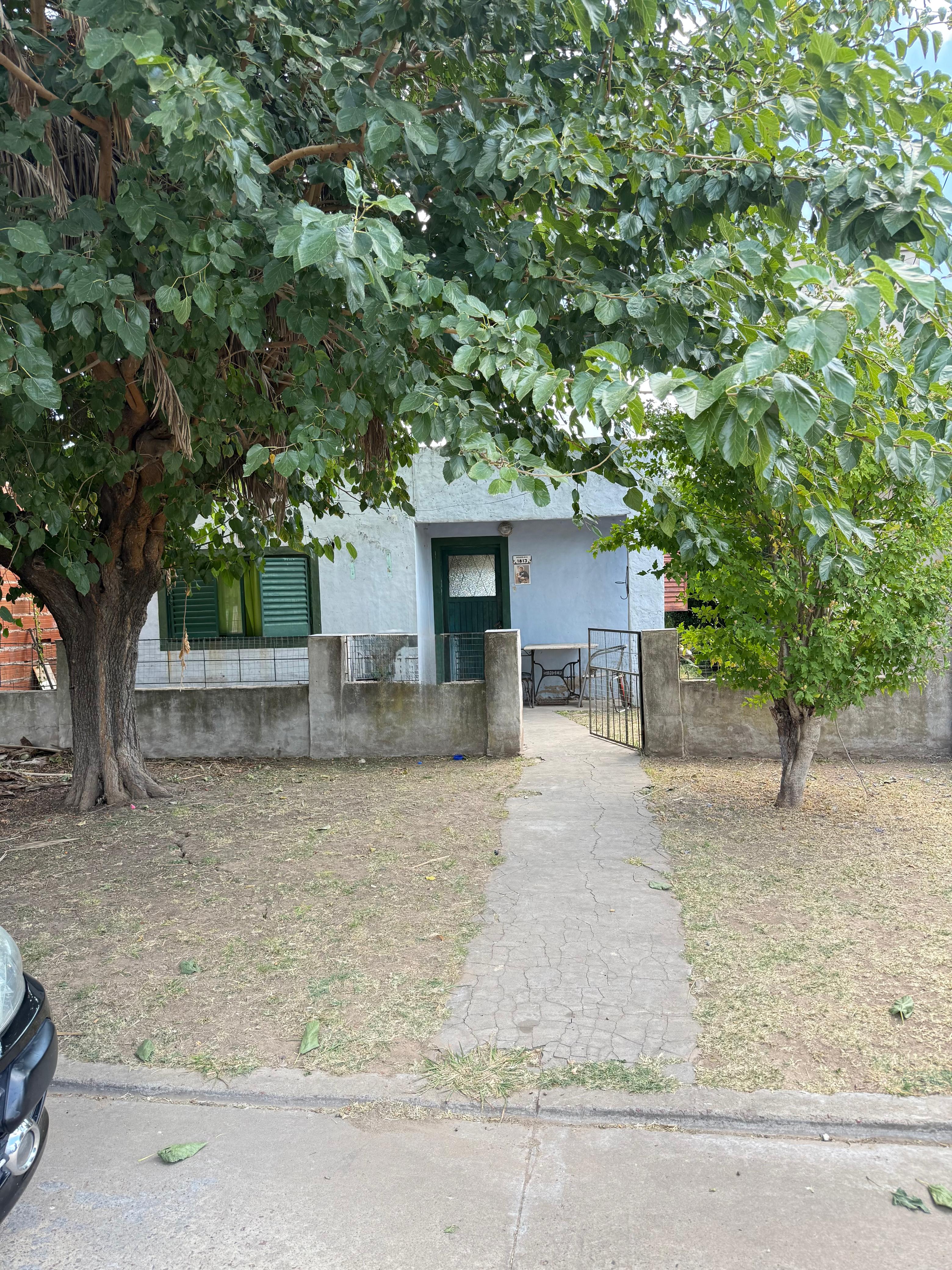 CASA EN VENTA BARRIO SARMIENTO - Imagen 4