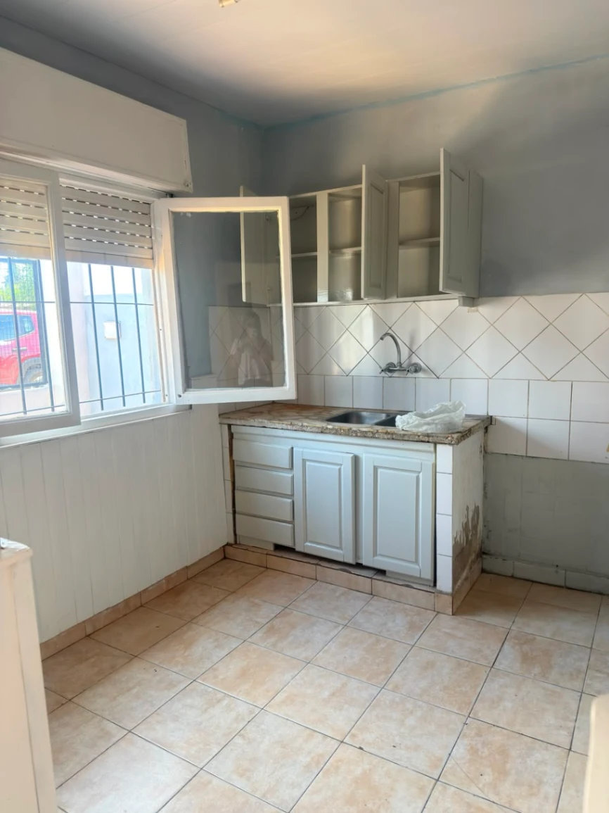 Se alquila casa en el barrio San Jorge - Imagen 4