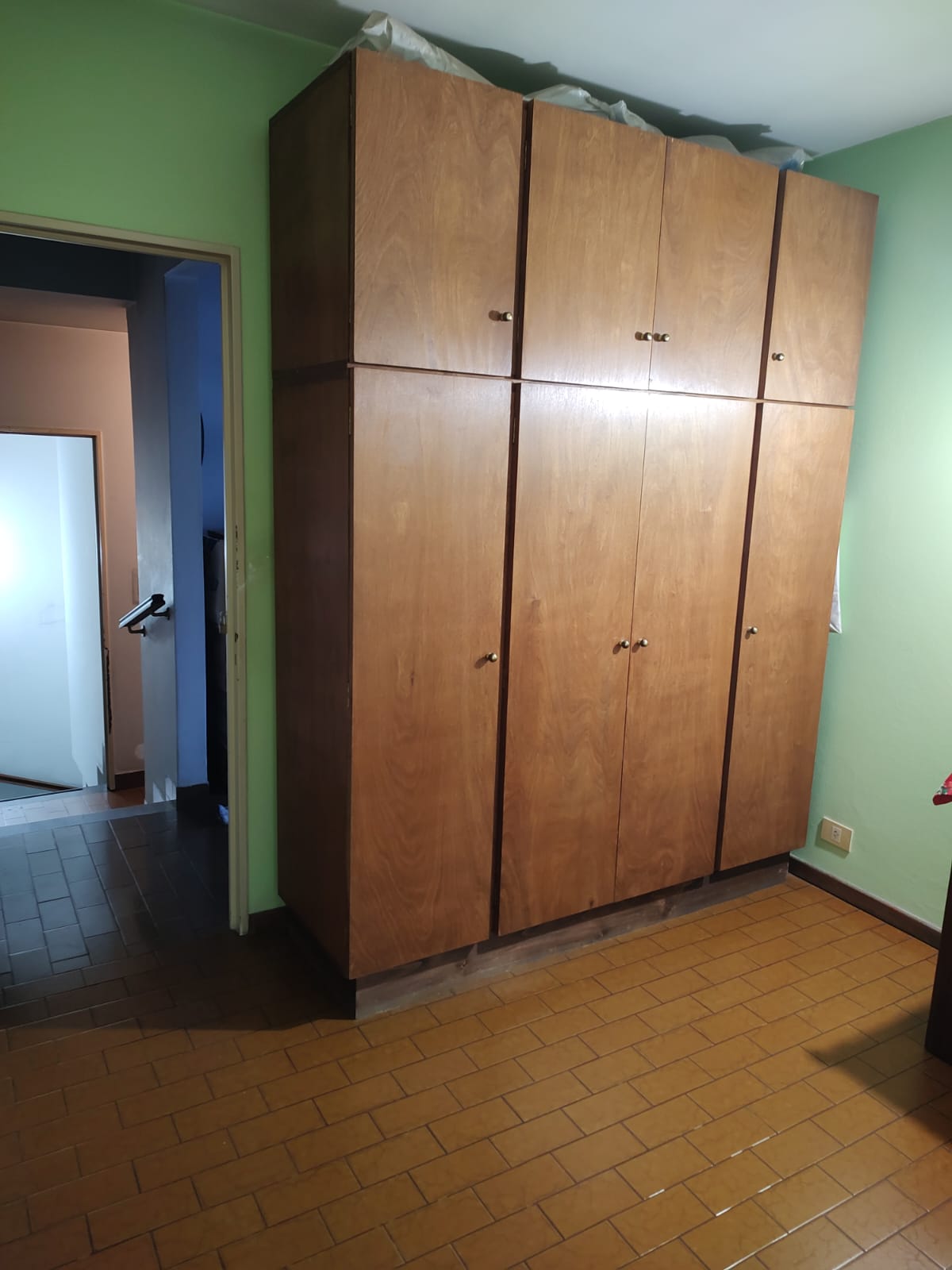Hermosa propiedad en alquiler apta vivienda o consultorio - Imagen 2
