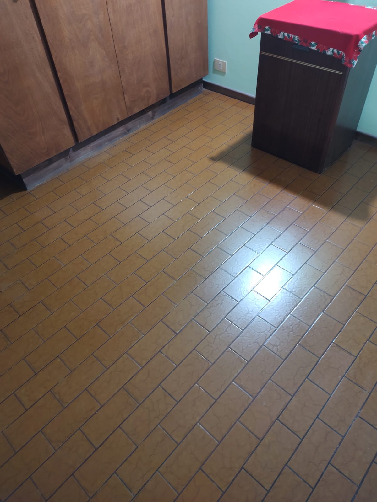 Hermosa propiedad en alquiler apta vivienda o consultorio - Imagen 7